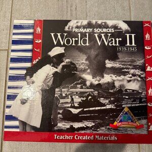 LIKE NEW TEACHER CREATED MATERIALS PRIMARY SOURCES KIT: WORLD WAR 2